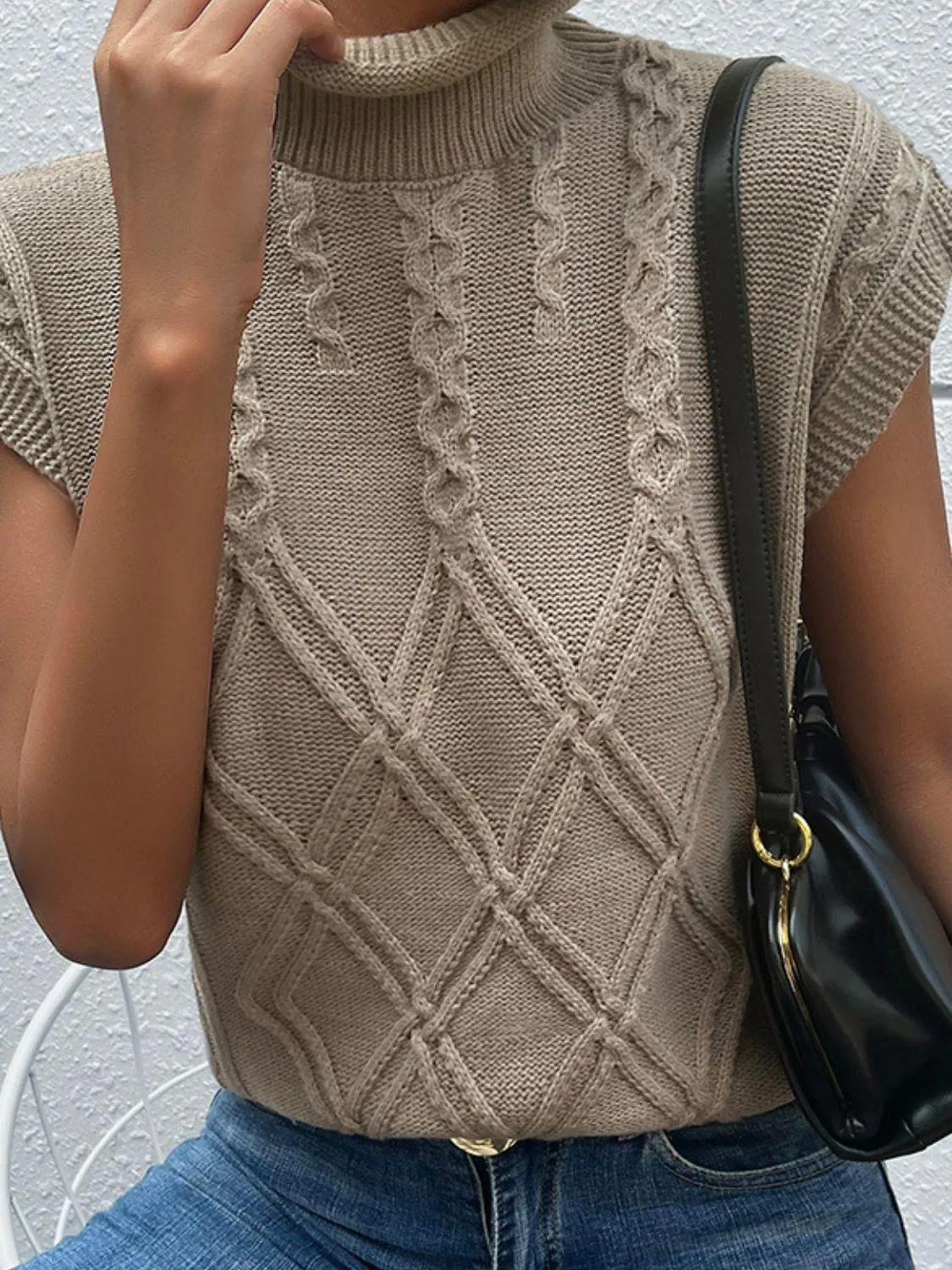 Frank Turtleneck Sweater Vest