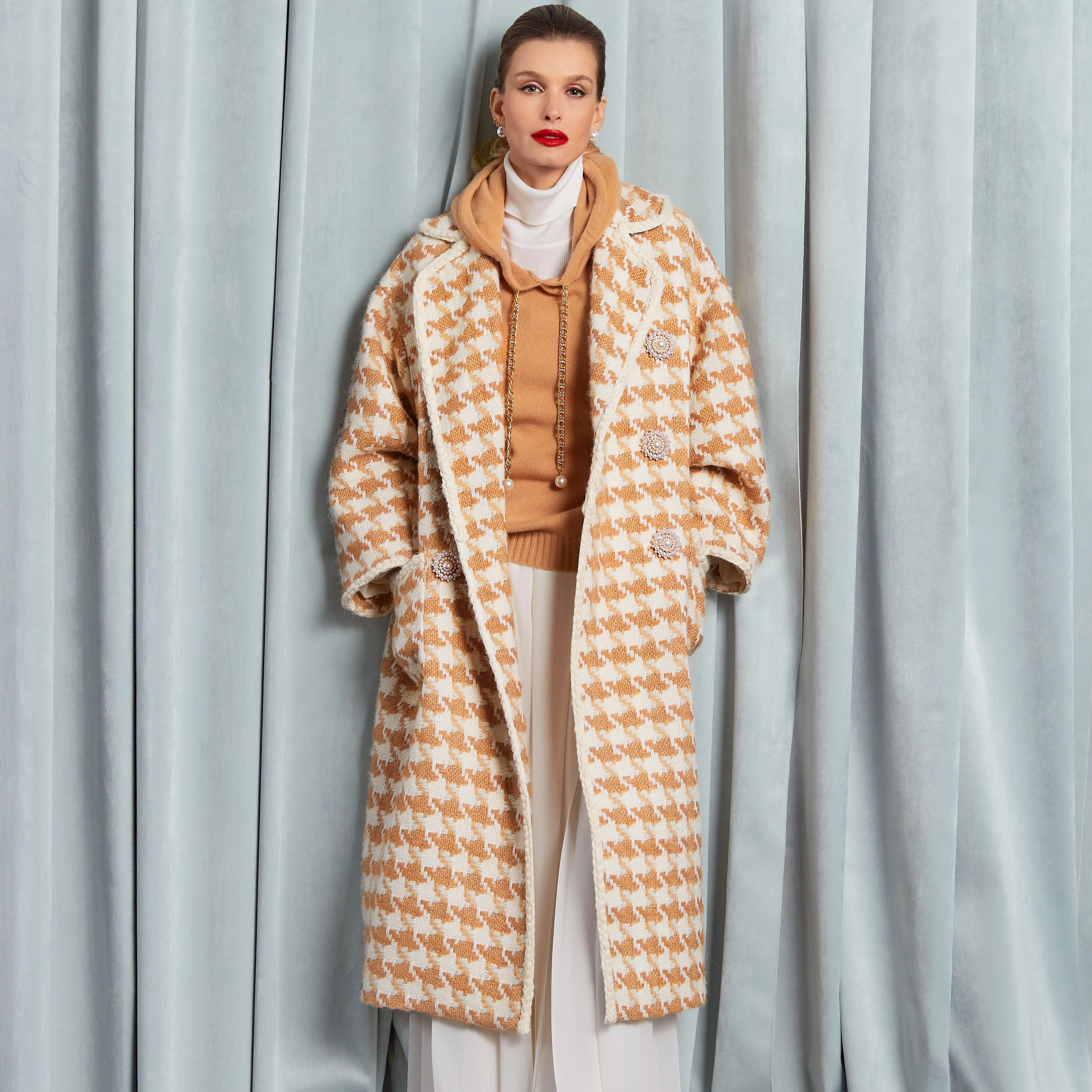 Iconic Edward Coat - Beige