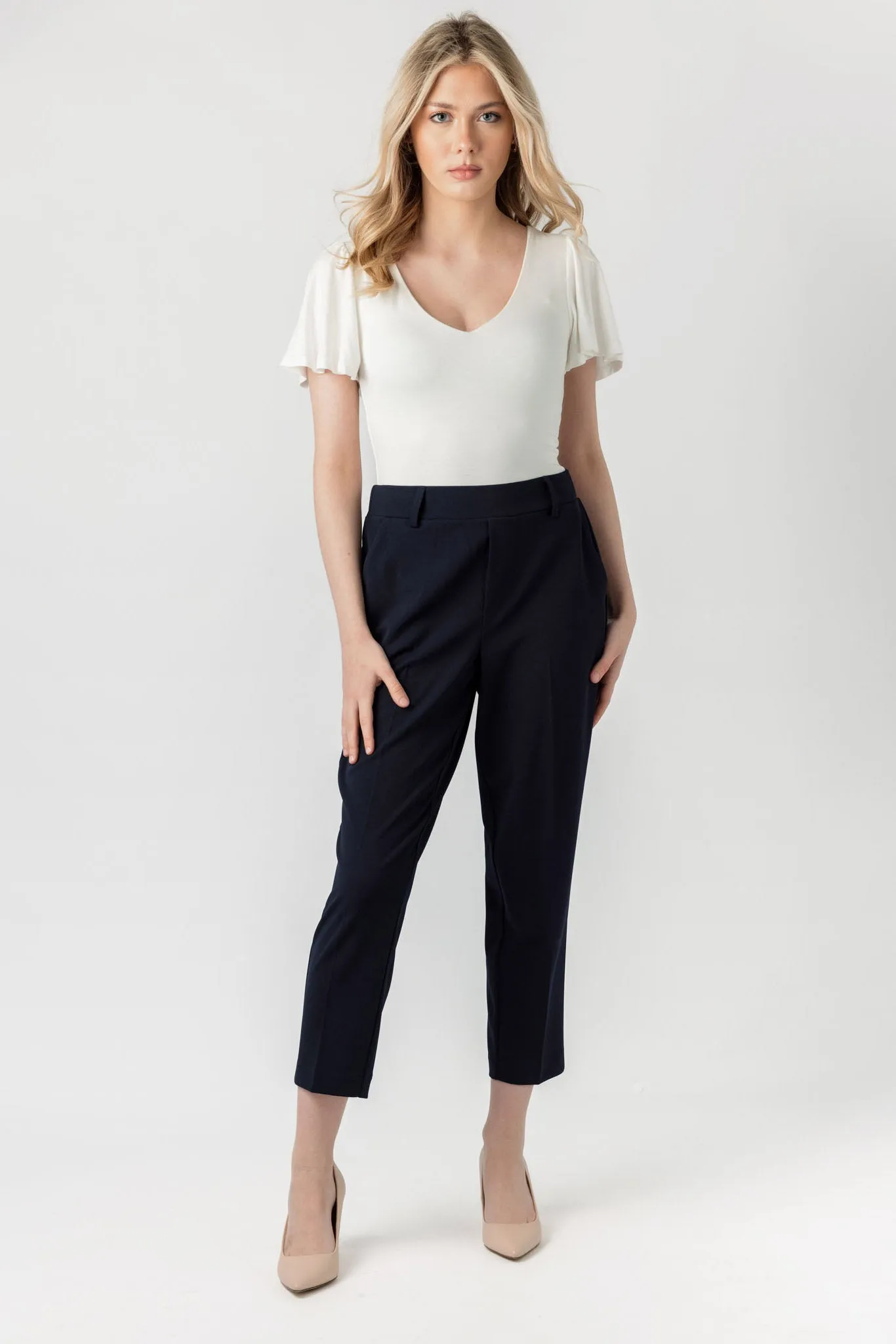 Knit Crepe Cropped Trouser