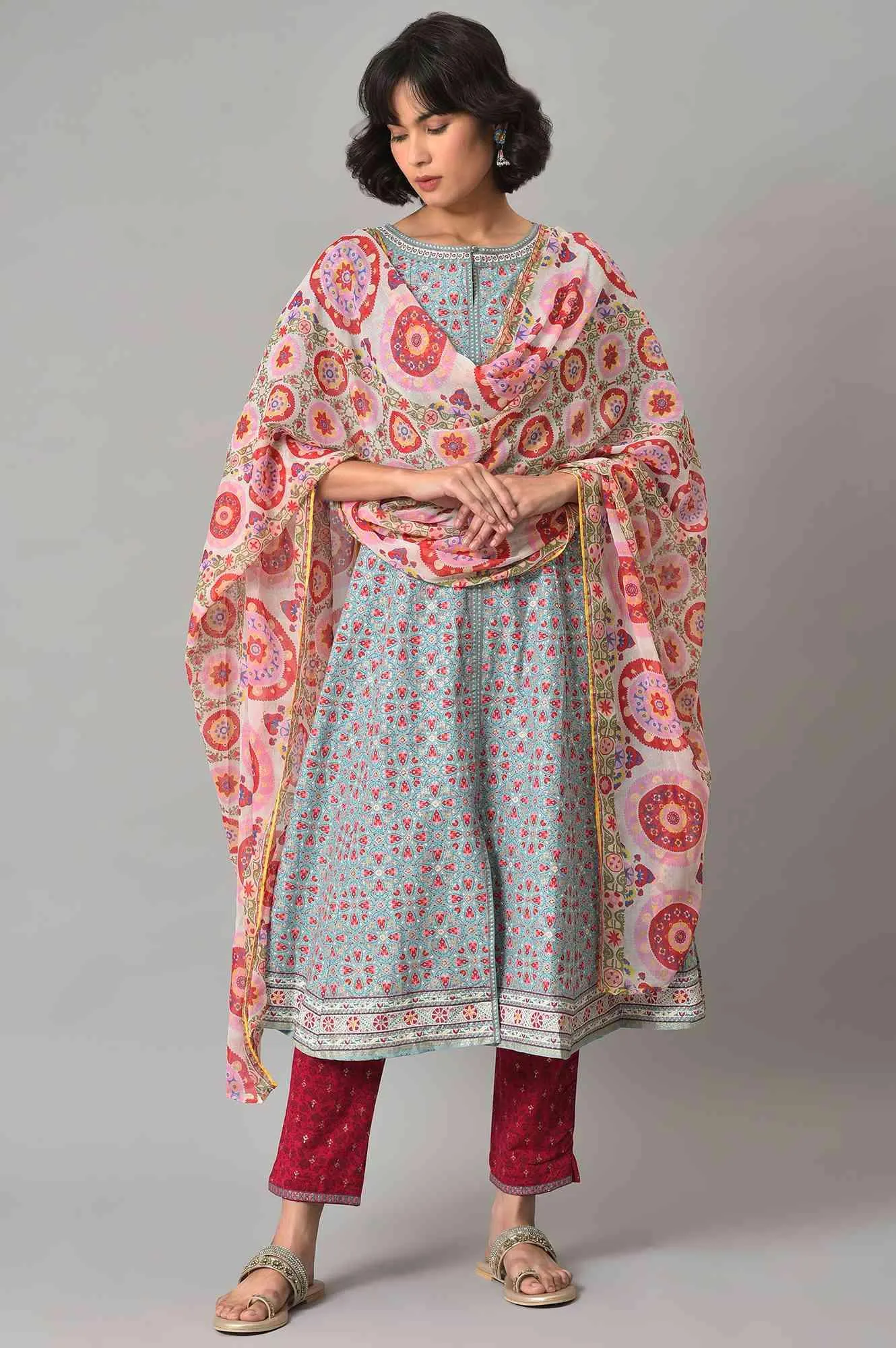 Light Blue Floral Printed kurta With Pink Slim Pants And Dupatta