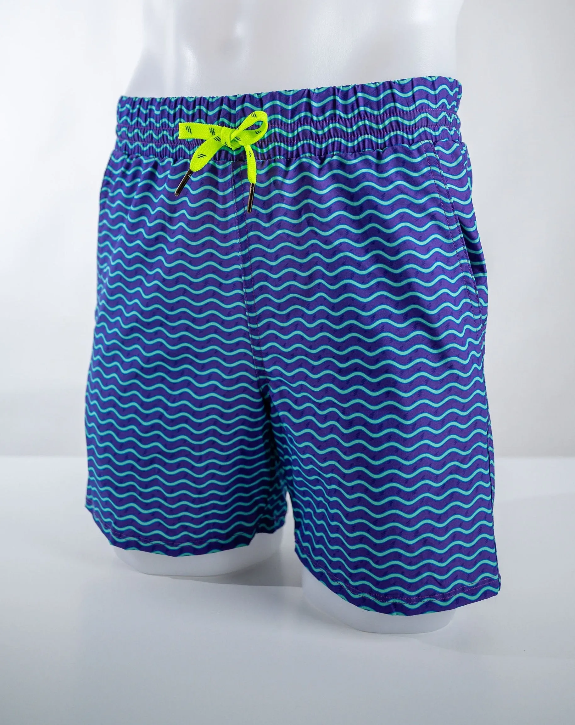 Men Casual Short Curvy Lines