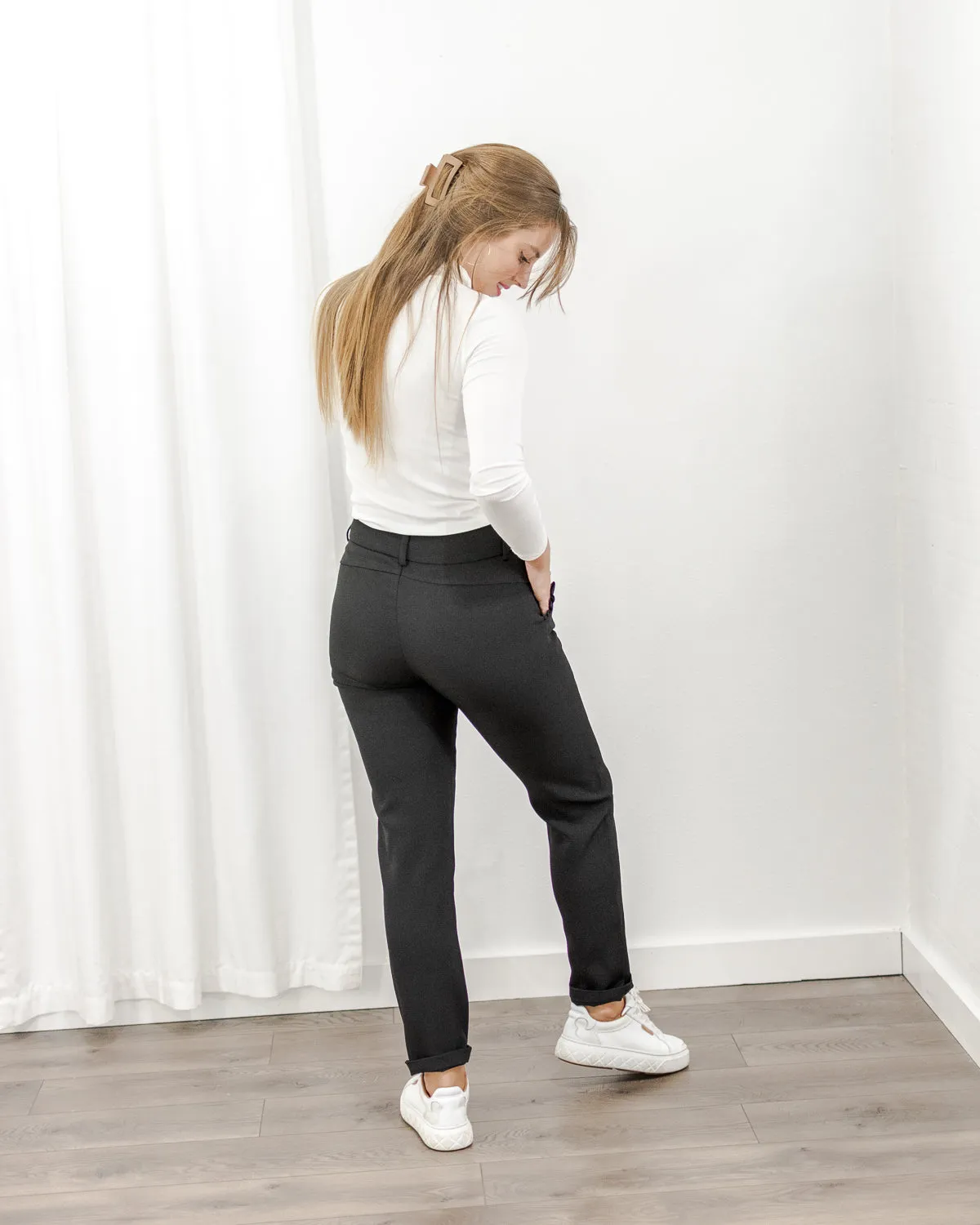 Ruffle Pocket Trousers