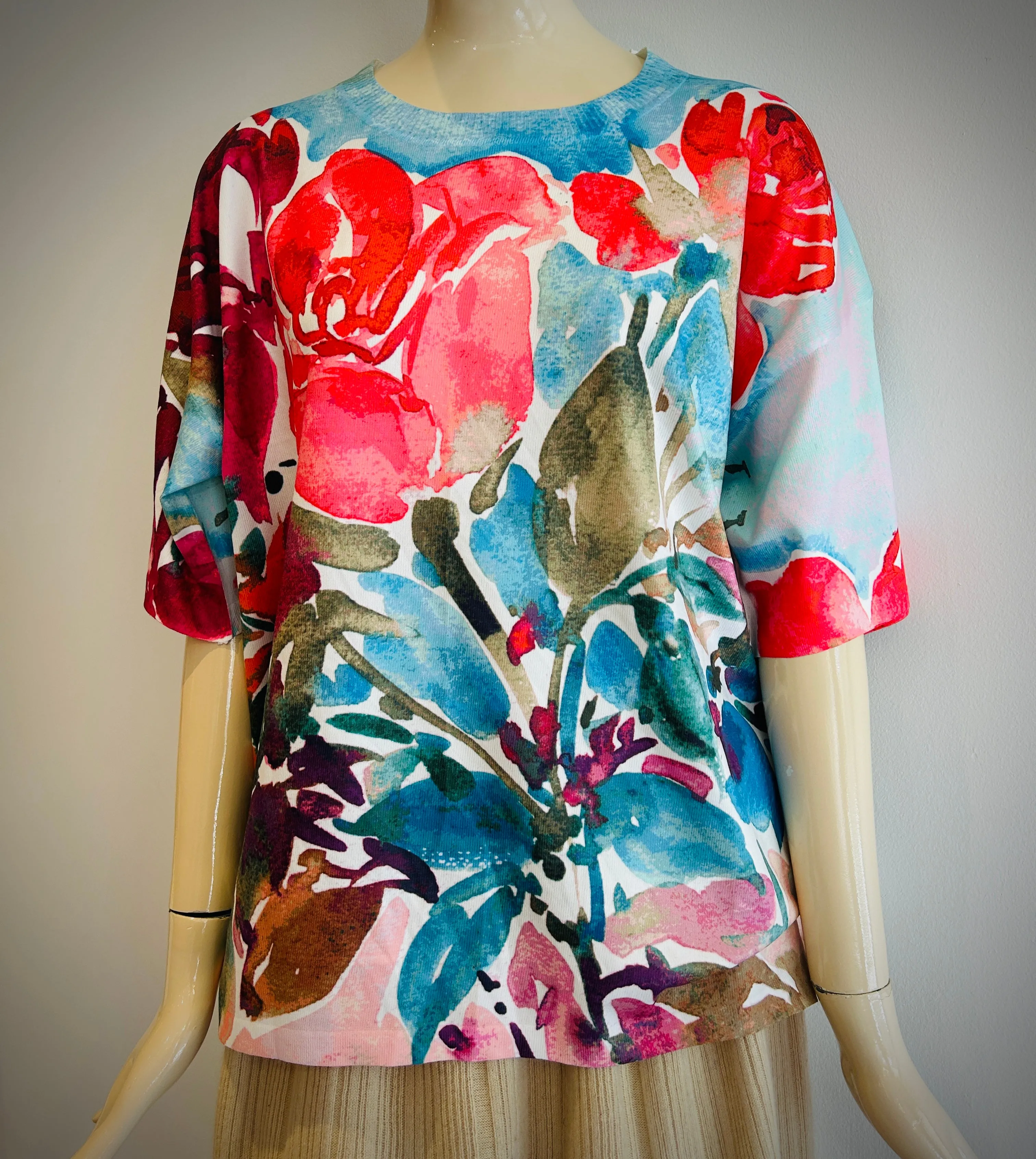 Short Sleeve Sweater.  April Sale 25% Off.     At Checkout Use Code April25